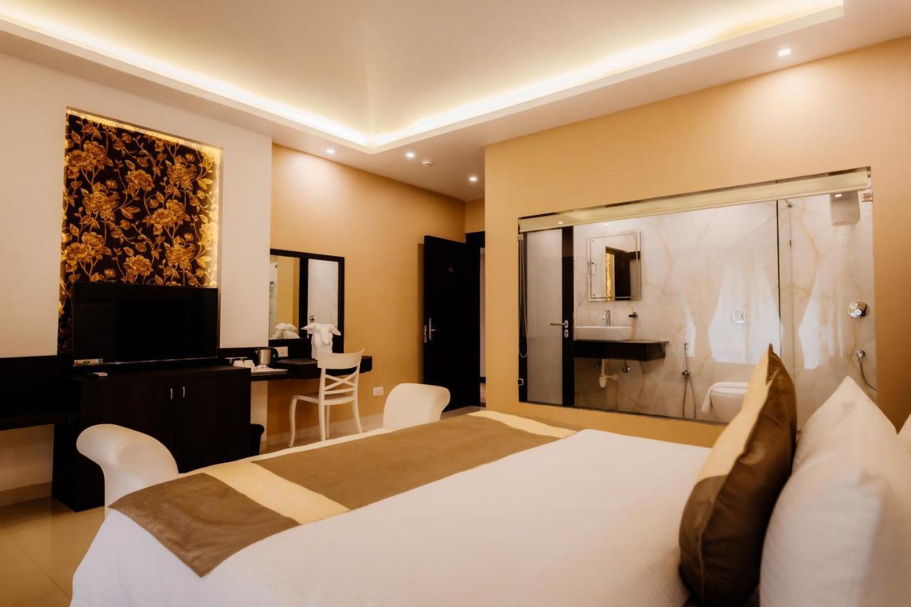 Krishna Beach Resort & Spa Colva Buitenkant foto