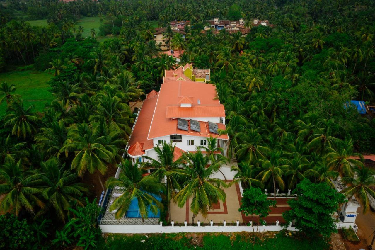 Krishna Beach Resort & Spa Colva Buitenkant foto